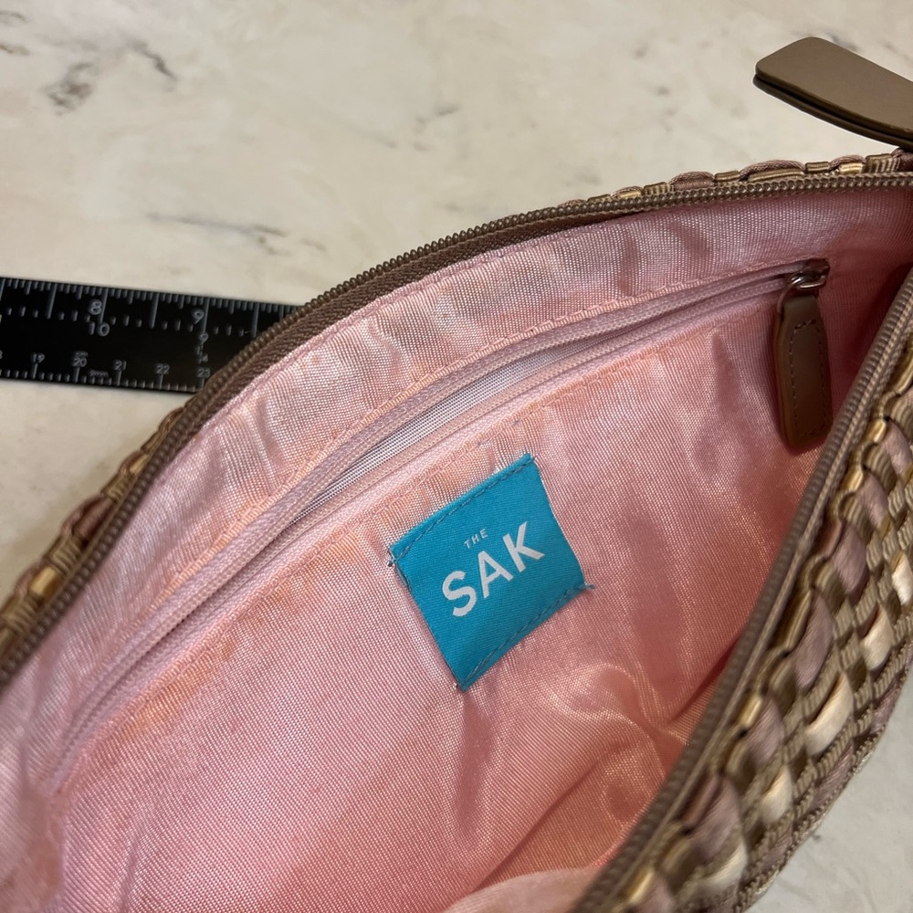 The Sak Woven Classic Y2K Brown and Cream‎ Shoulder Bag - Picture 6 of 6